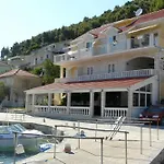 Korcula بريسبا