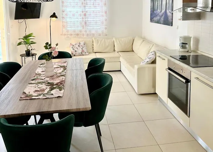 Апартаменты Apartments Korcula